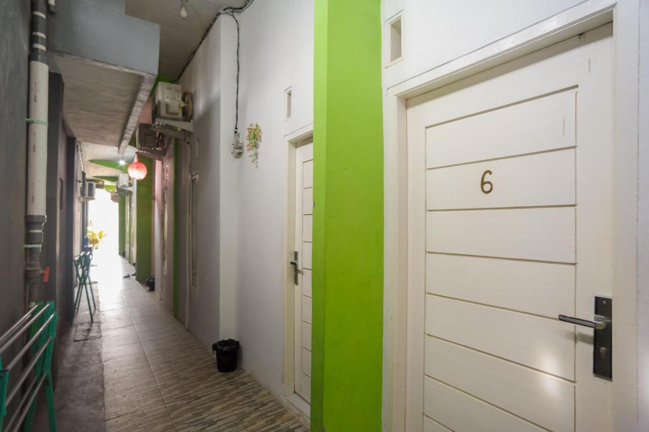 Hotel Reddoorz Syariah Near Rs Advent Bandar Lampung Zewnętrze zdjęcie