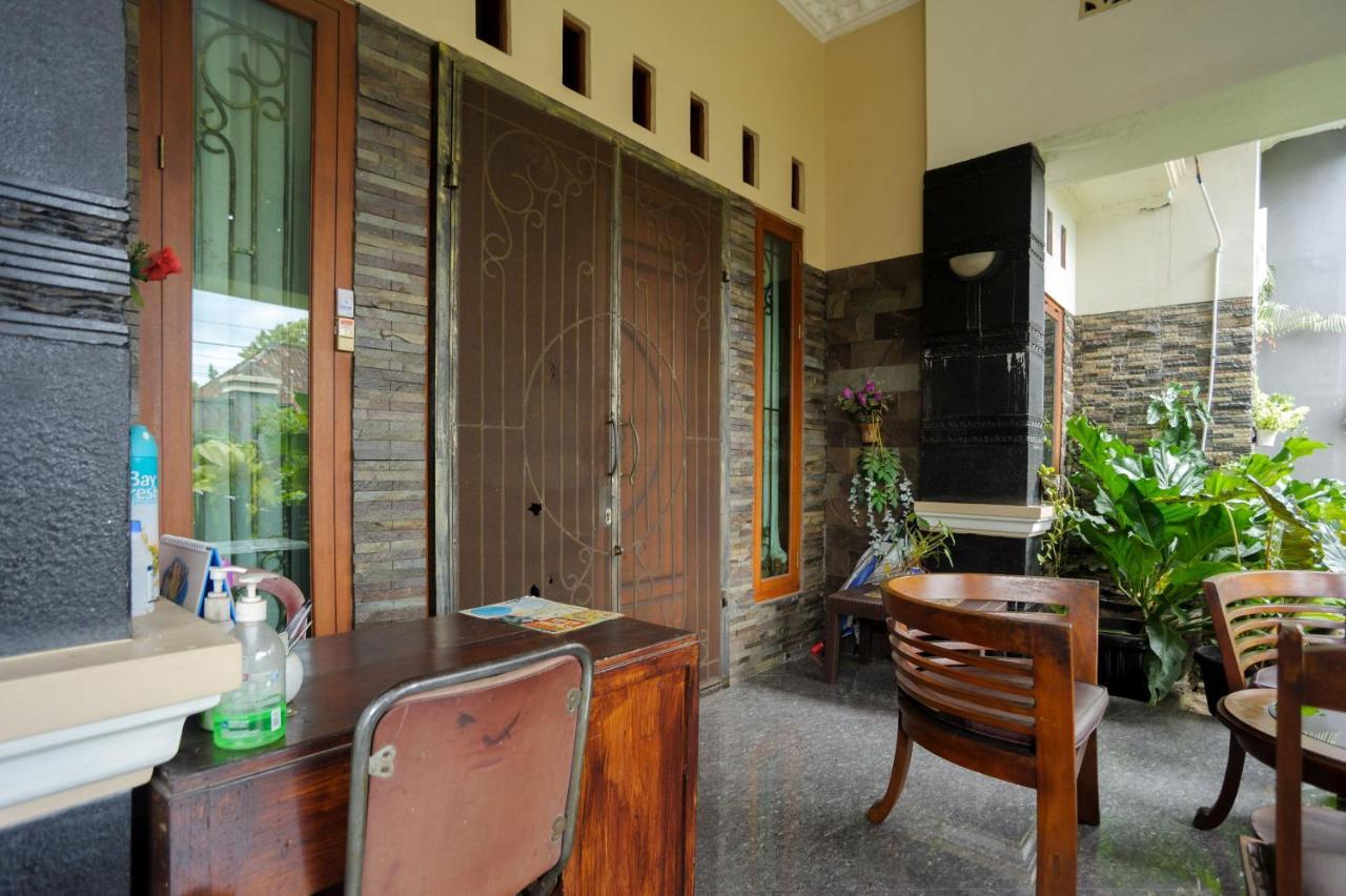 Hotel Reddoorz Syariah Near Rs Advent Bandar Lampung Zewnętrze zdjęcie